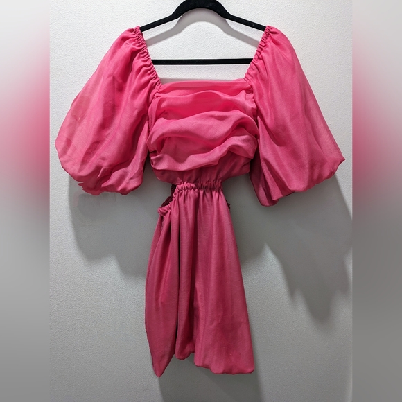 Pink puff sleeve dress - Picture 2 of 5